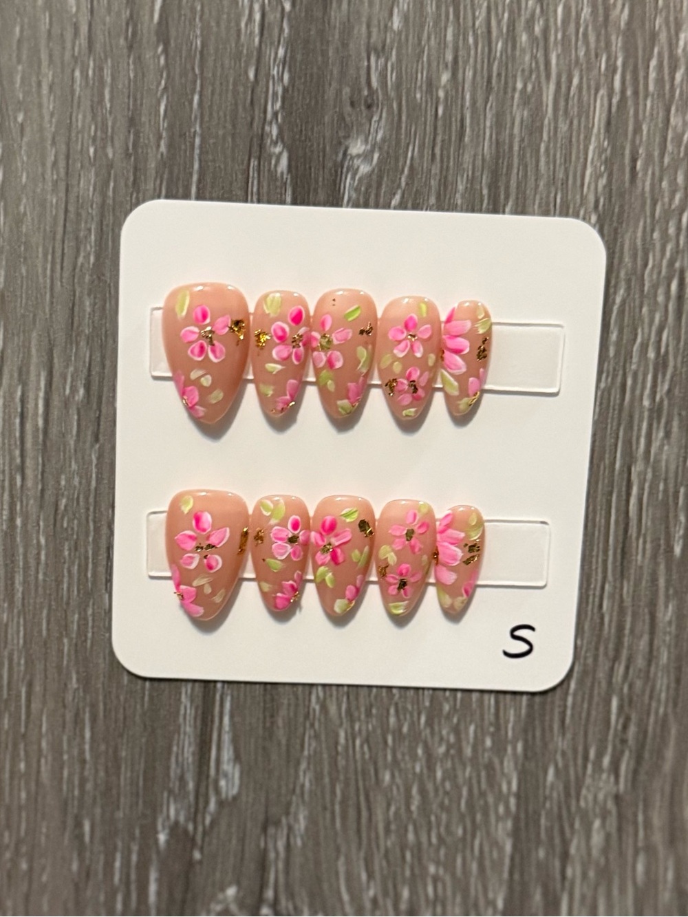 Hand-Painted Pink Floral Press-On Nail Set